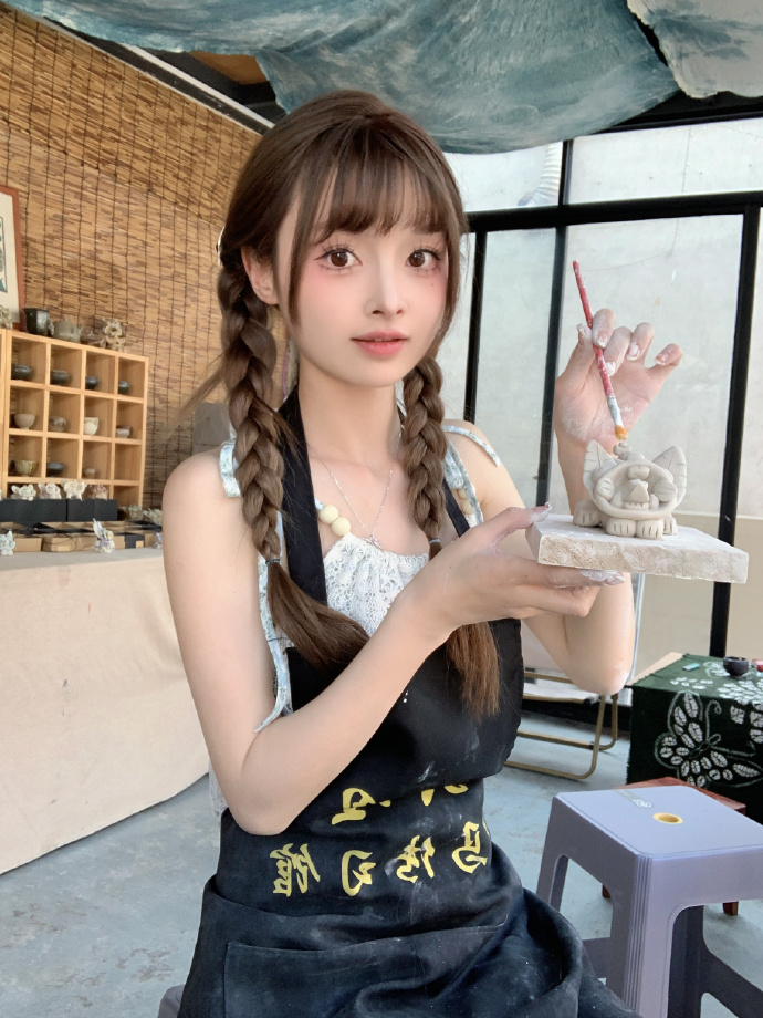 灰质 封面