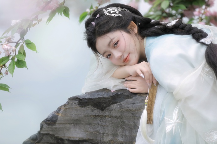 聚焦